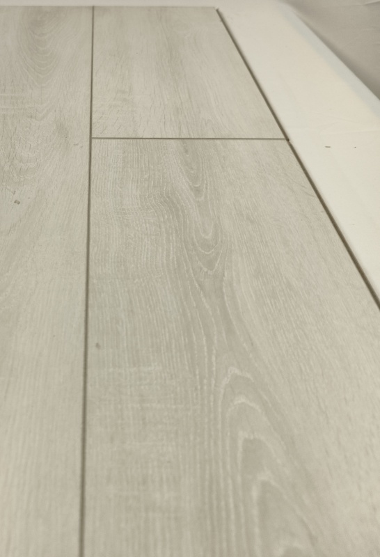 Ламинат Egger Woodstyle Bravo  Дуб Хайберг