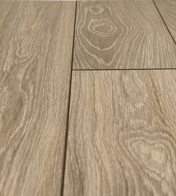 Ламинат Kastamonu Black Дуб Прайс 45