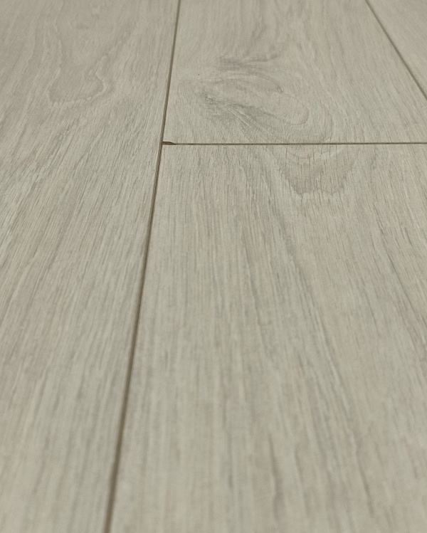 Ламинат Kastamonu Black Дуб Северный 52