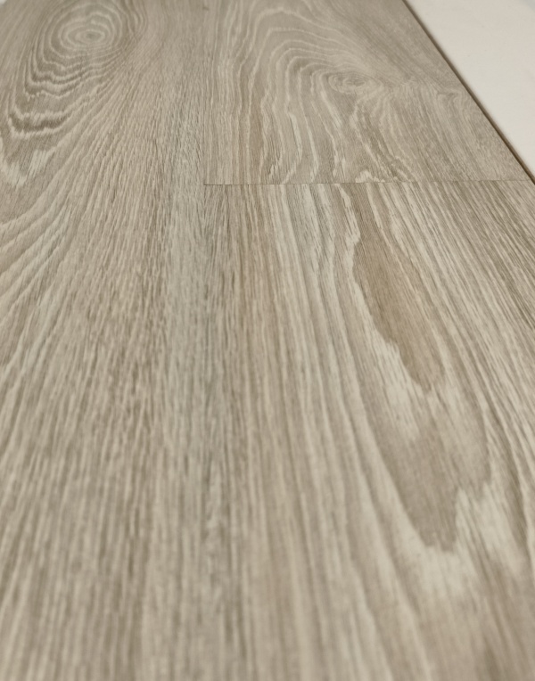 Ламинат Royce Focus Дуб Британский